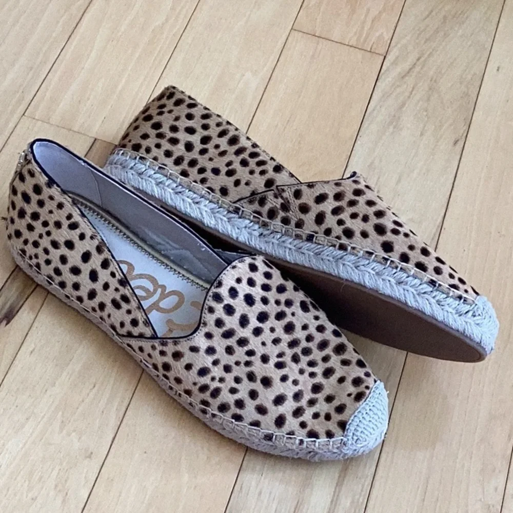 Sam Edelman Kesia animal print espadrille flats Women’s size 11.